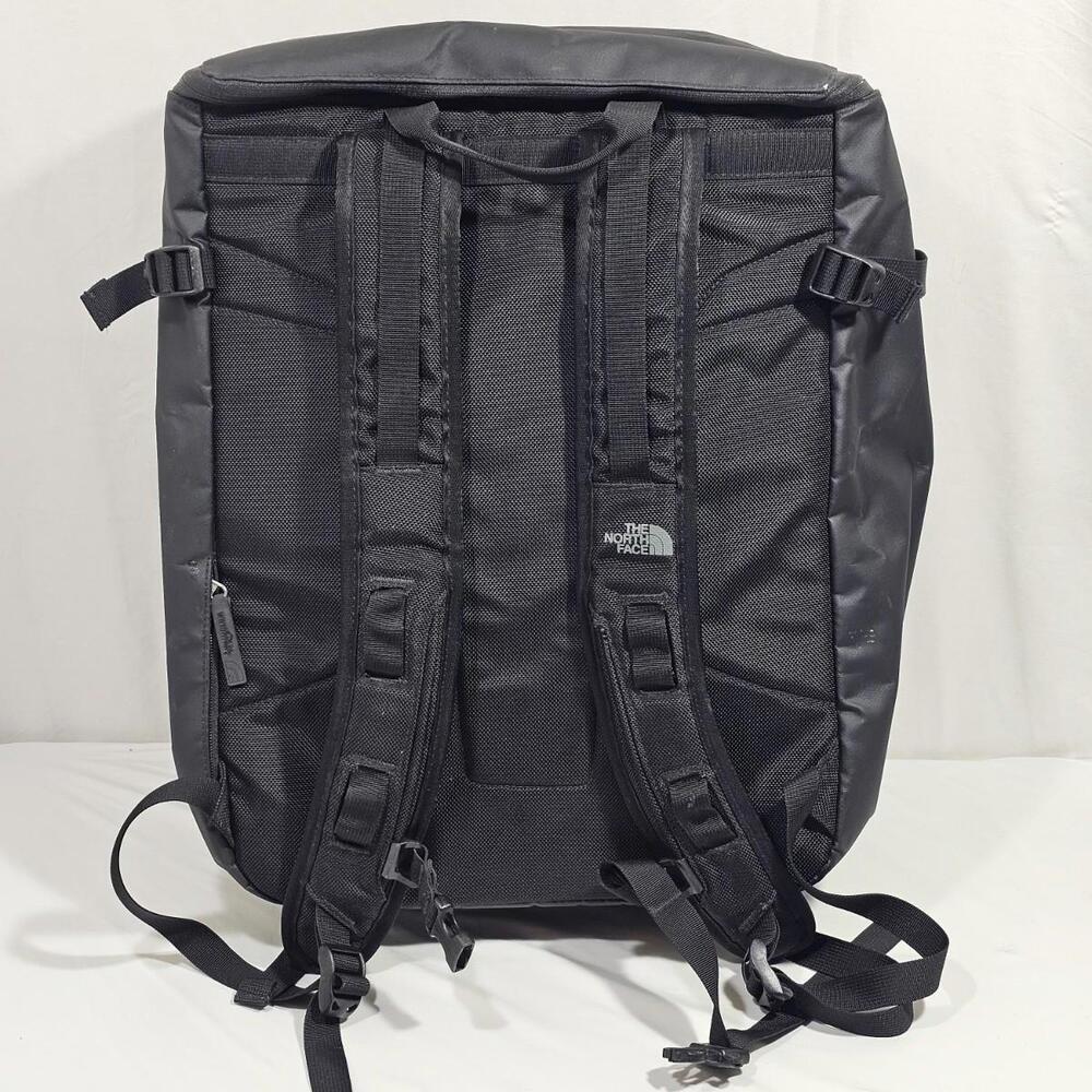 The North Face Backpack Black Outdoor Performance Hiking Commuter Work Bag - Picture 2 of 8